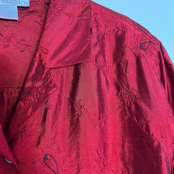 Dressbarn Womens Rich Red Button Down Shirt 100% Pure Silk Floral Paisley Preppy - Picture 9 of 14